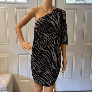 Black & Grey off the shoulder dress Size 3XL.